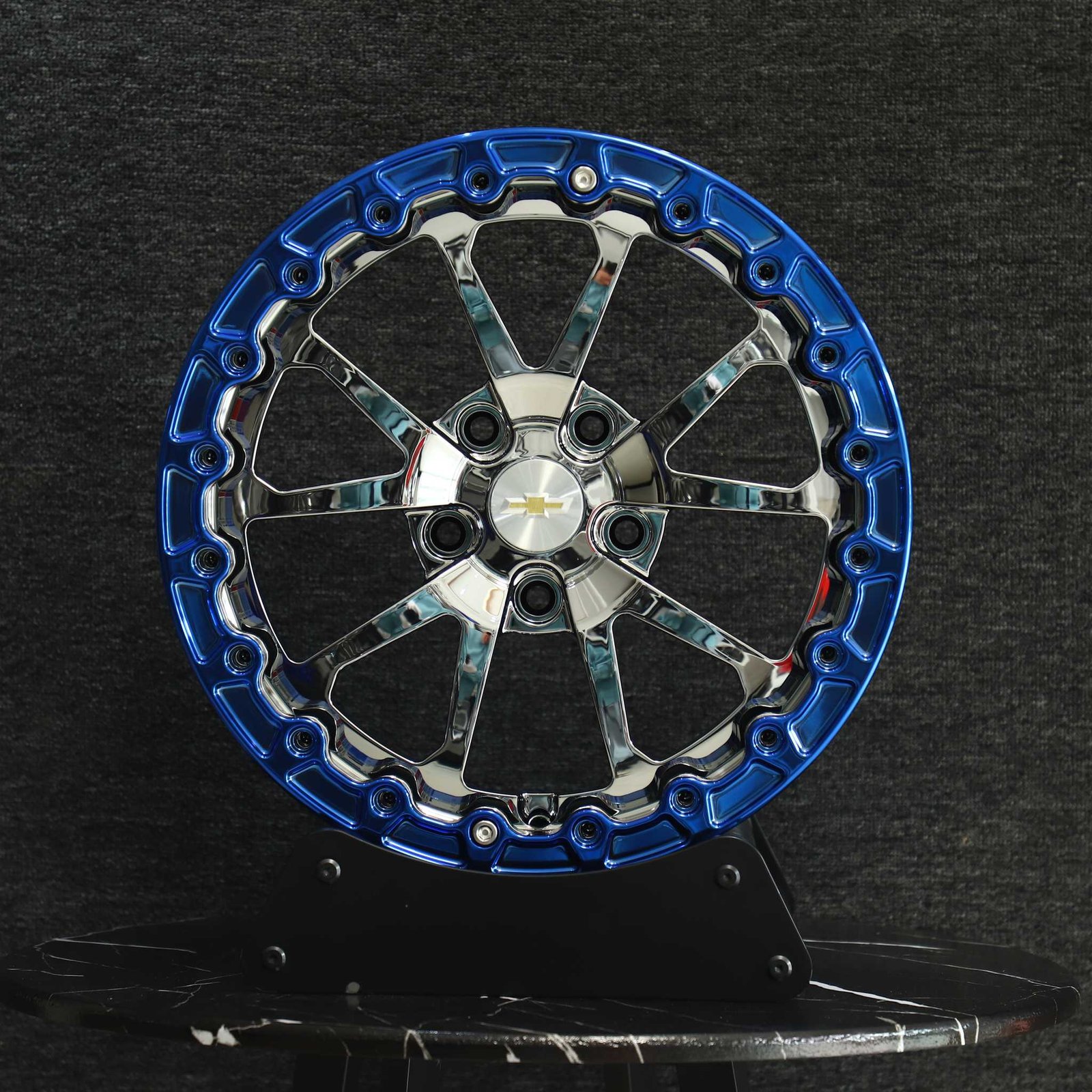 Chevrolet Silverado wheels – Chrome 5 V-Spoke Beadlock (Chevrolet OEM-Style), front view