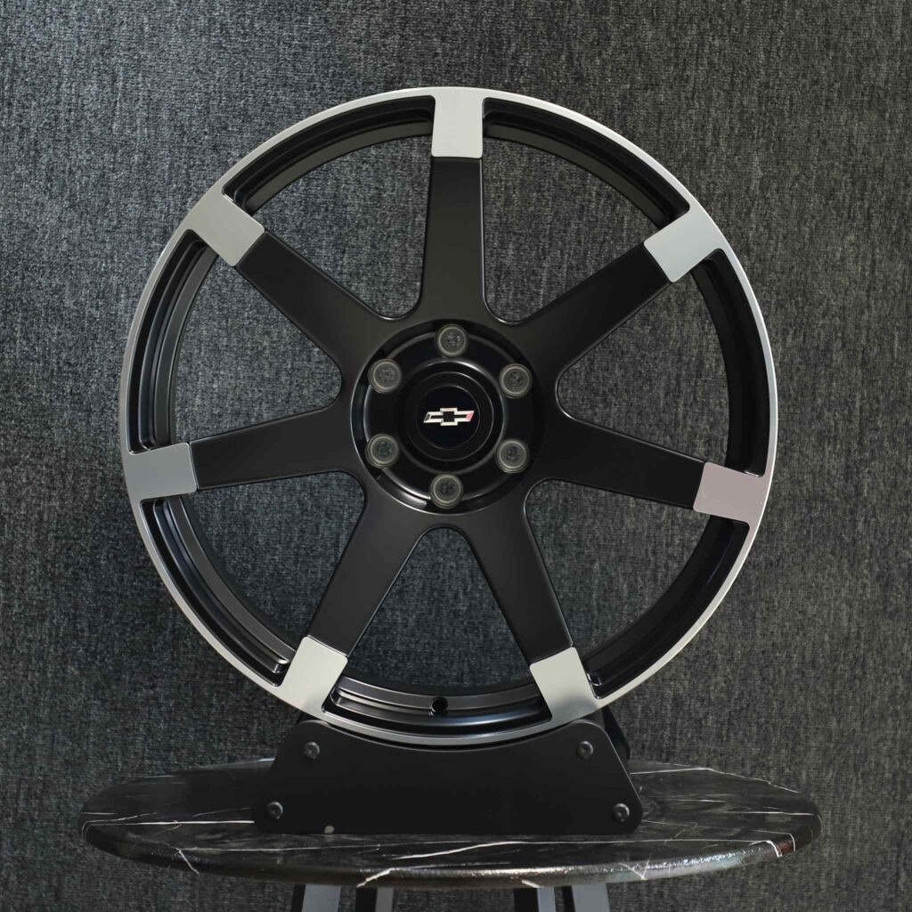 Chevrolet Silverado wheels – Custom Finish 7-Spoke Machined Face, front view
