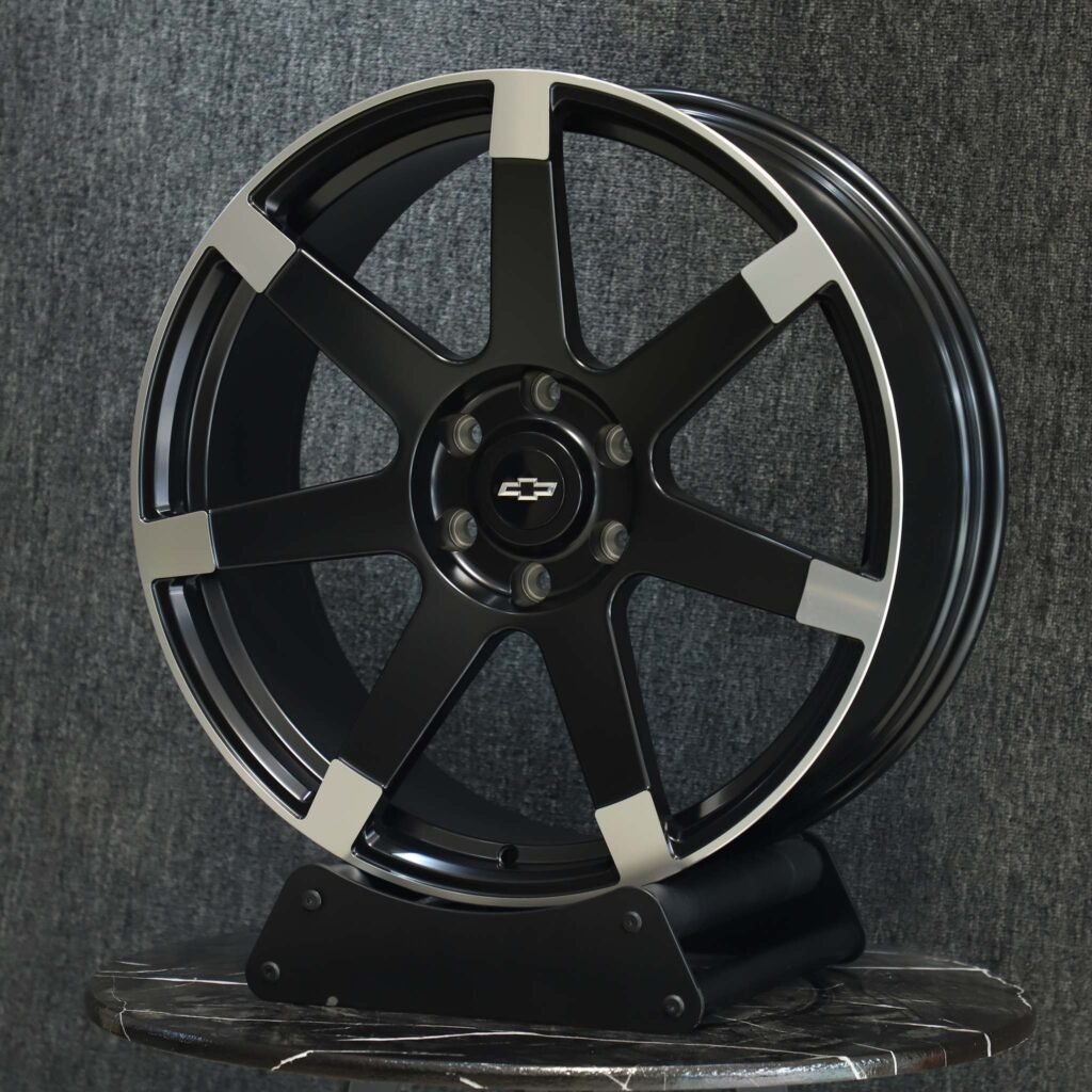 Toyota Tacoma wheels – Custom Finish 7-Spoke Machined Face, lip and barrel detail