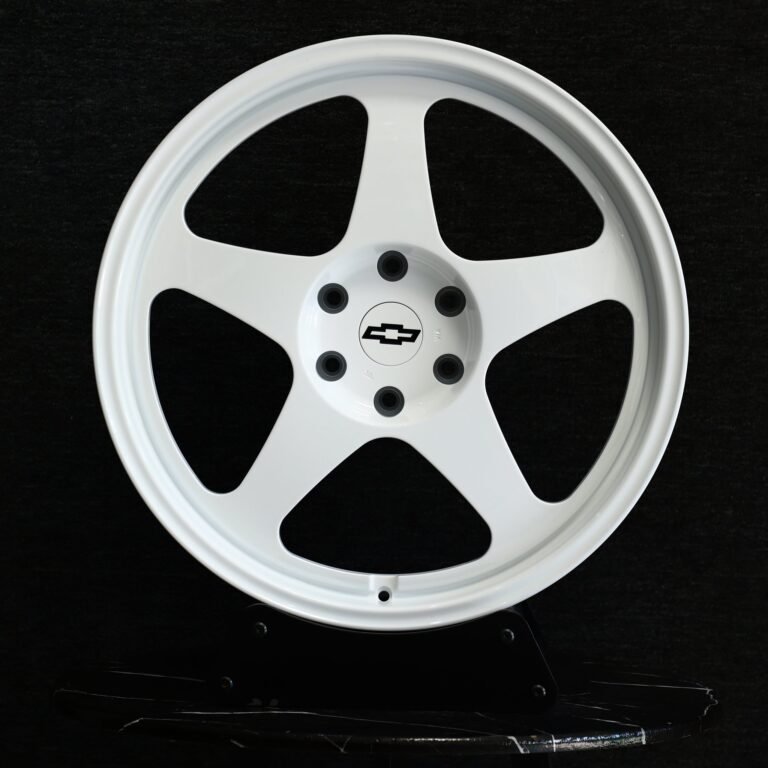 Chevrolet Silverado wheels – Gloss White 5-Spoke, front view