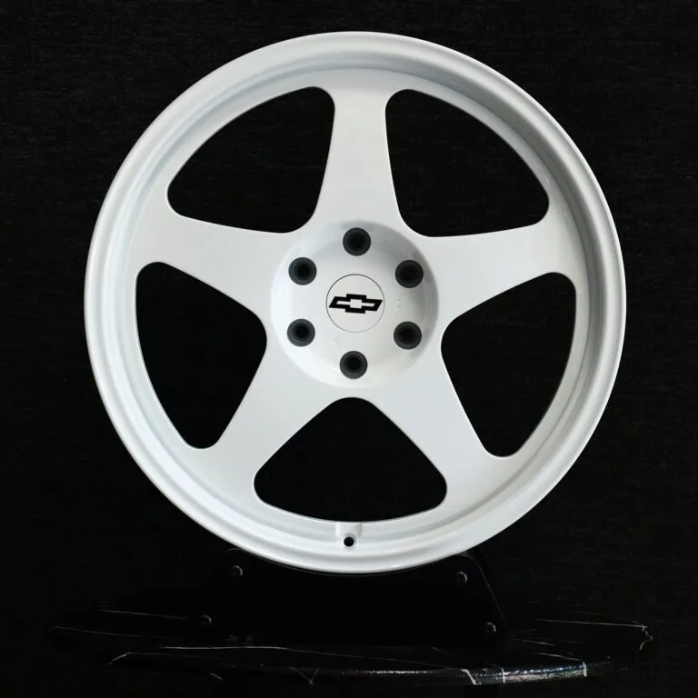 Chevrolet Silverado wheels – Gloss White 5-Spoke, front view