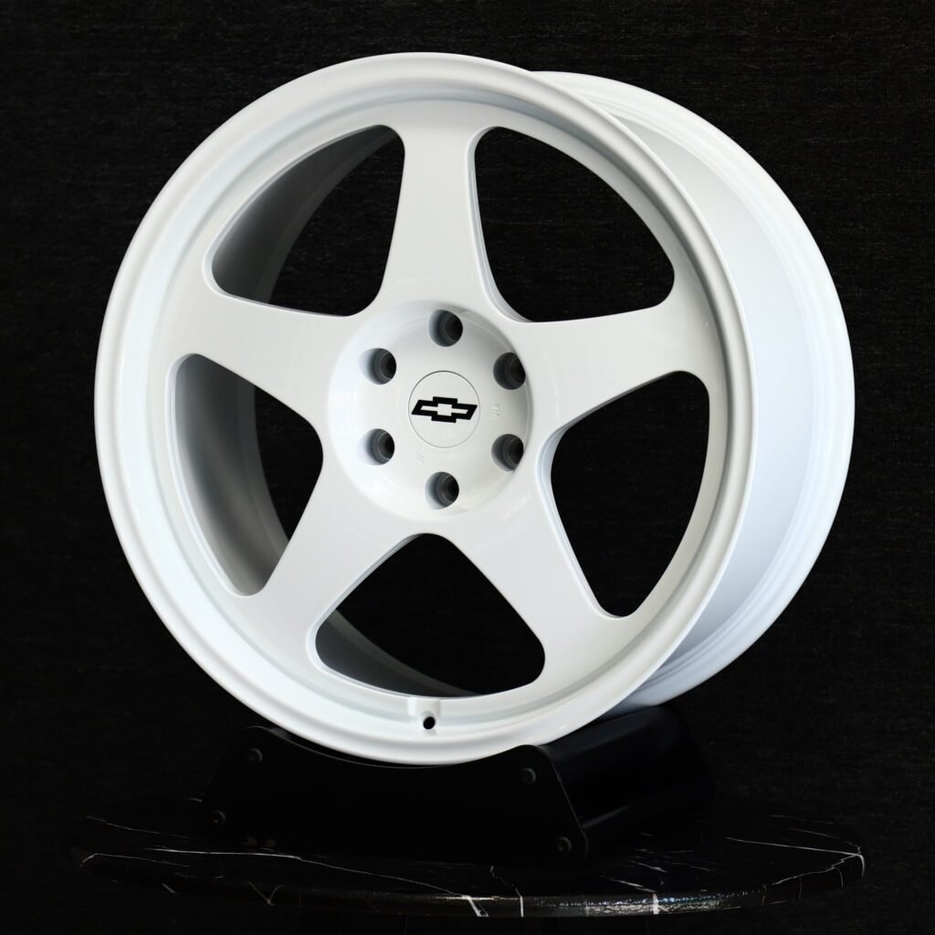 6x139.7 wheels – Gloss White 5-Spoke (Chevrolet OEM-Style), side view