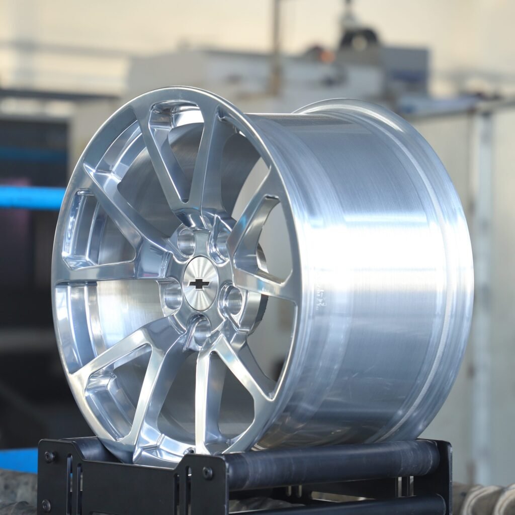BMW M3 F80 wheels – Polished Silver 5 V-Spoke, lip and barrel detail
