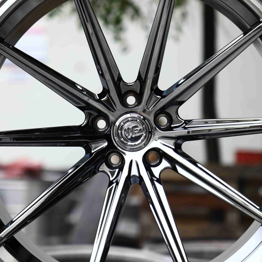 Audi A4 B9 wheels – Chrome 10-Spoke (Wheelforce-Style), lip and barrel detail
