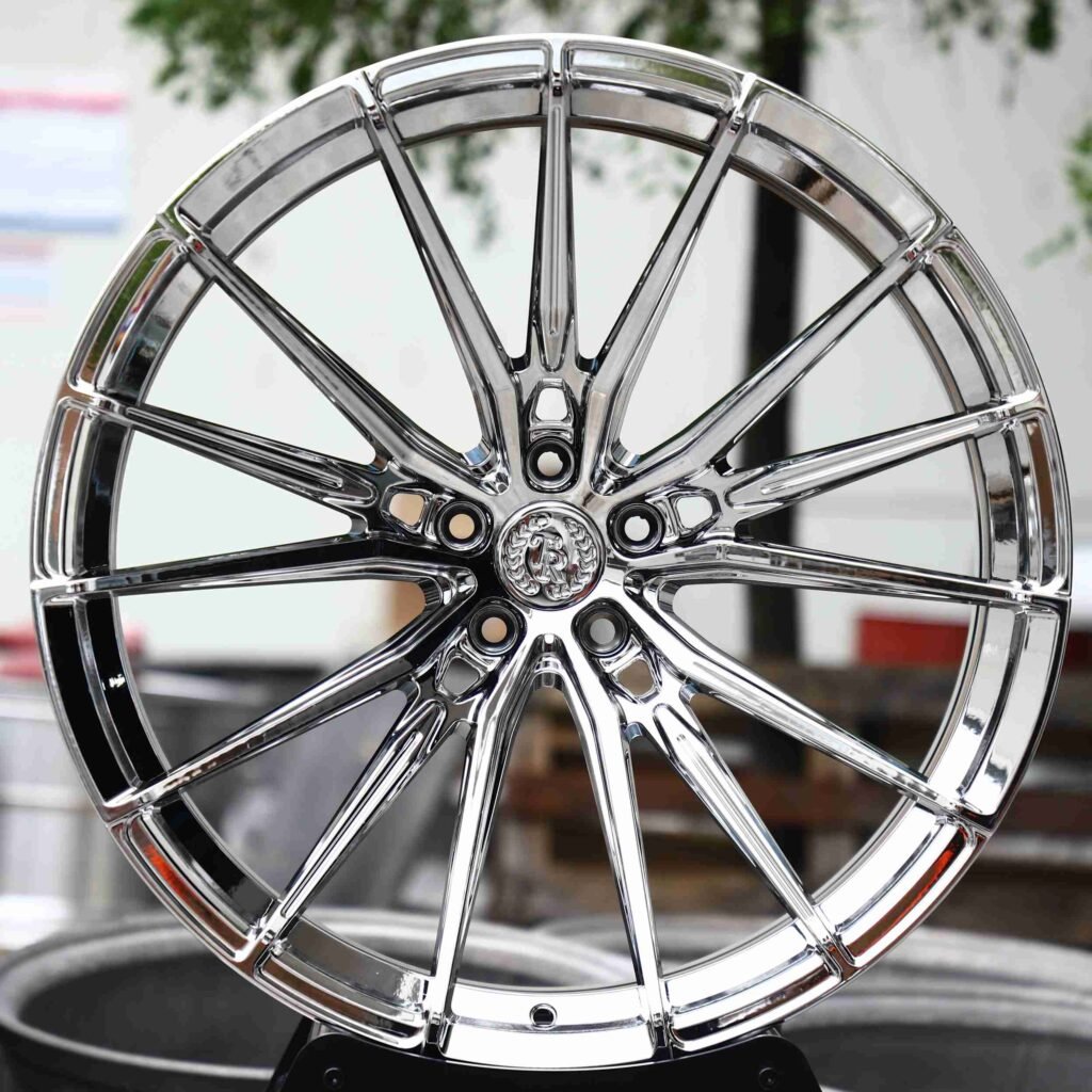 Porsche 911 wheels – Chrome 5 W-Spoke, front view