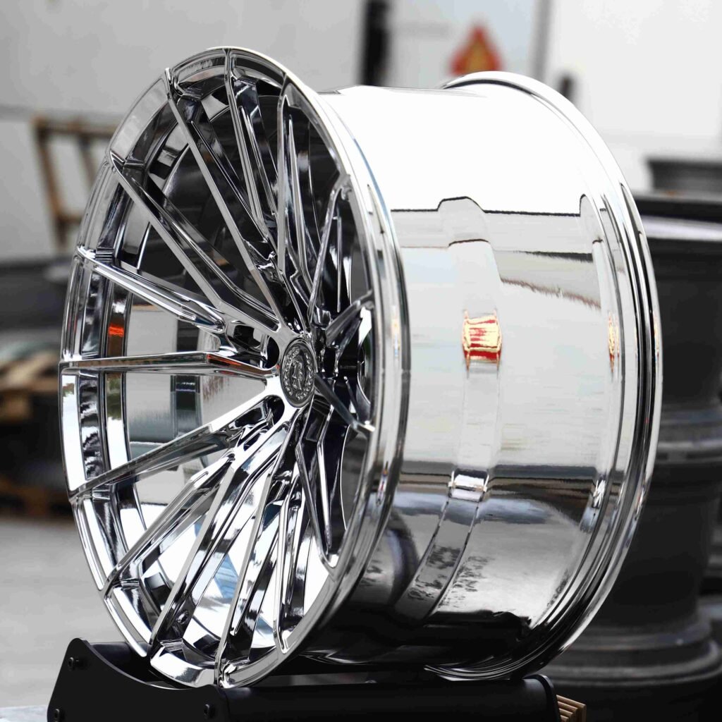5x130 wheels – Chrome 5 W-Spoke, side view