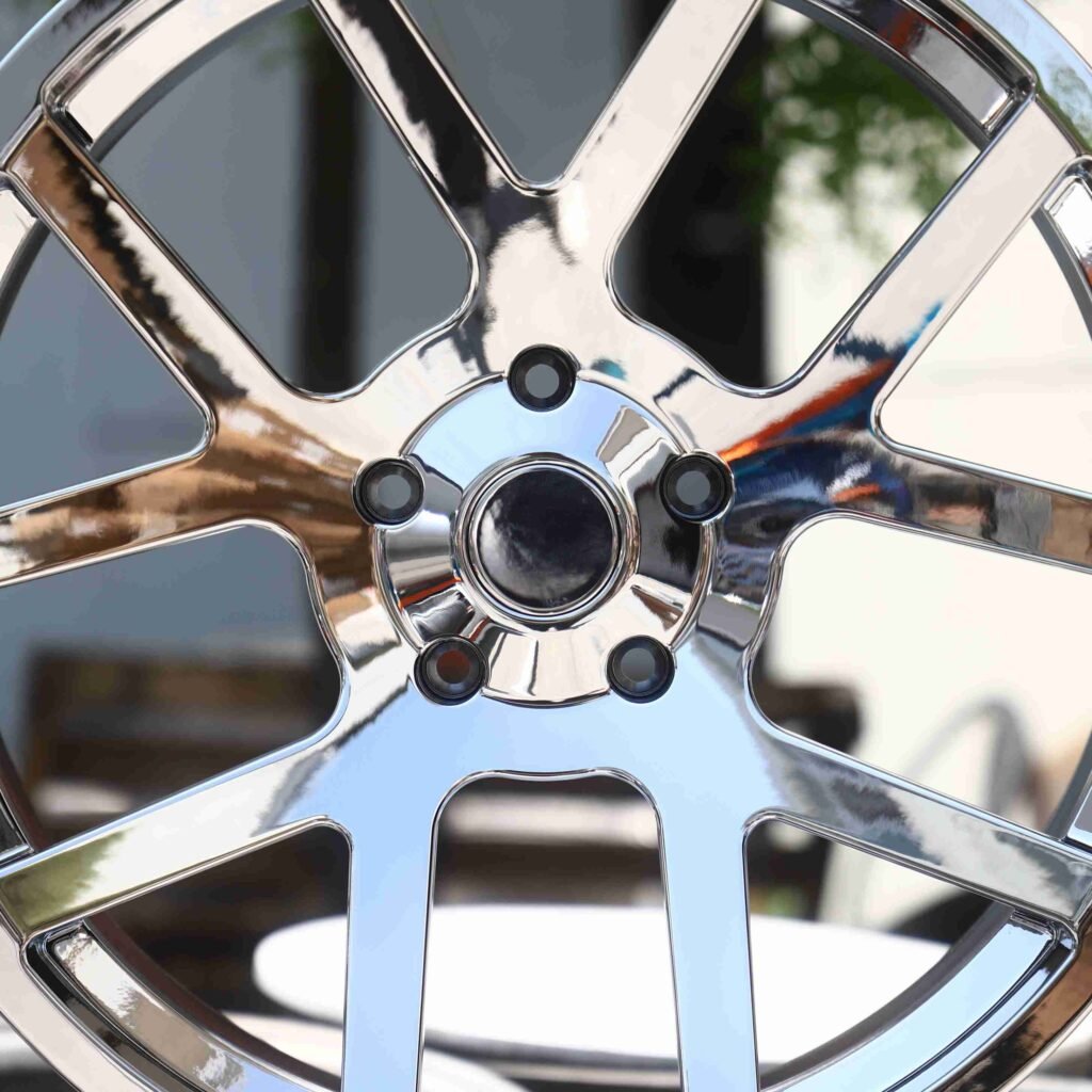 BMW M4 F82 wheels – Chrome 5 Y-Spoke, lip and barrel detail