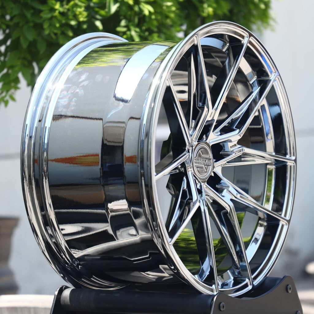 BMW M4 F82 wheels – Chrome 5 Y-Spoke Side-Milled, lip and barrel detail