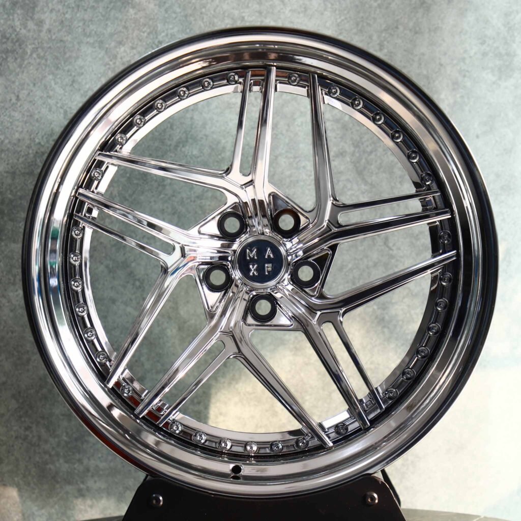 Audi R8 wheels – Chrome 7 Split-Spoke Deep Dish 2-Piece, front view