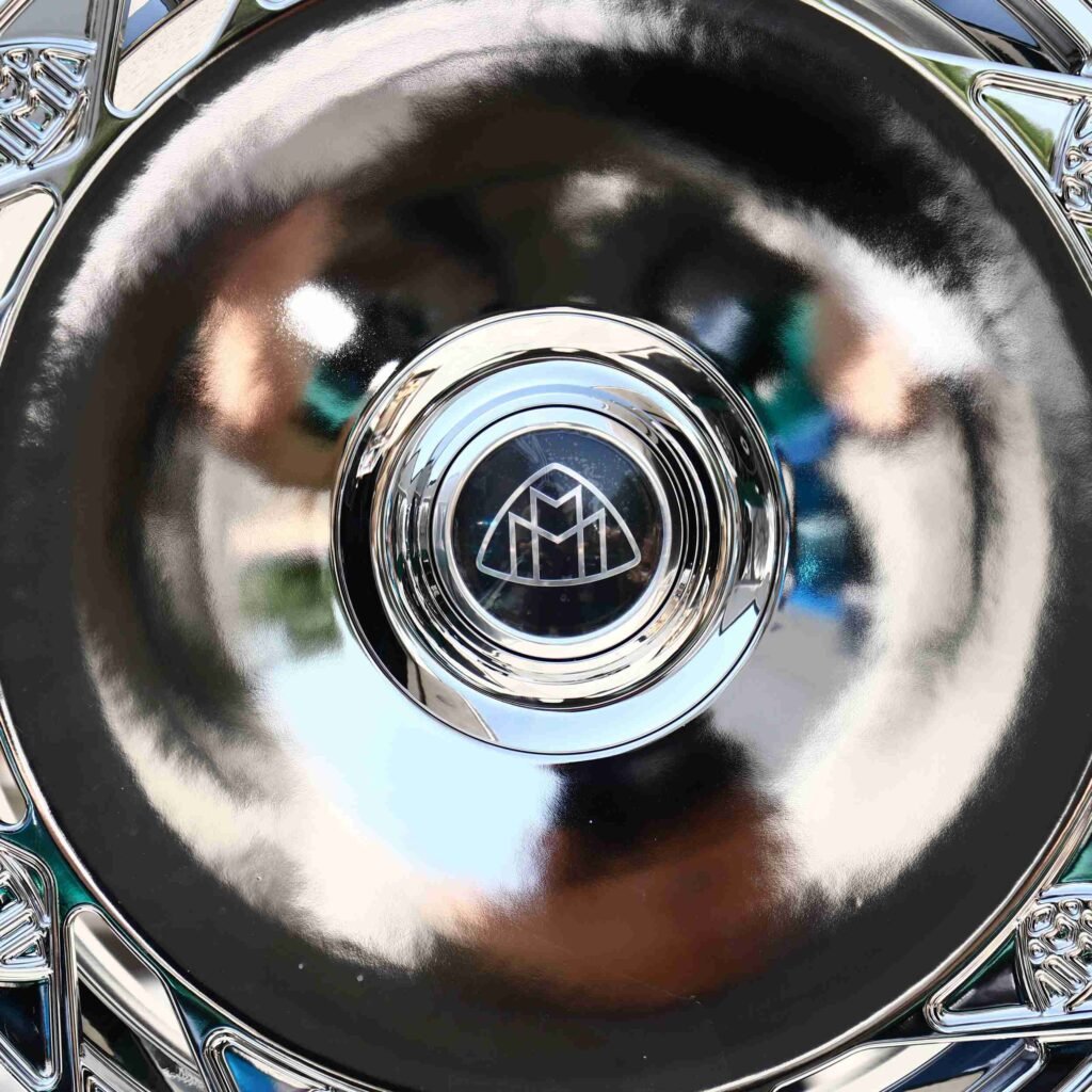 Mercedes-Benz C-Class W206 wheels – Chrome, lip and barrel detail