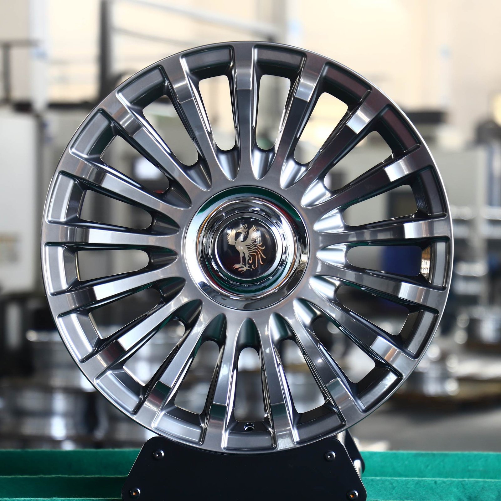 Porsche 911 wheels – Chrome Multi-Spoke, front view