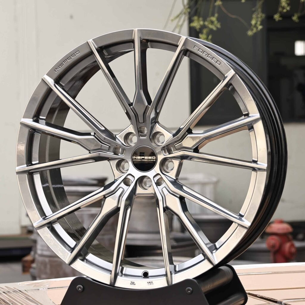 Chrome Silver / Metallic Gray 5 W-Spoke Forged Wheels - Audi A6 / BMW 5 Series Fitment (5-Lug) view 2