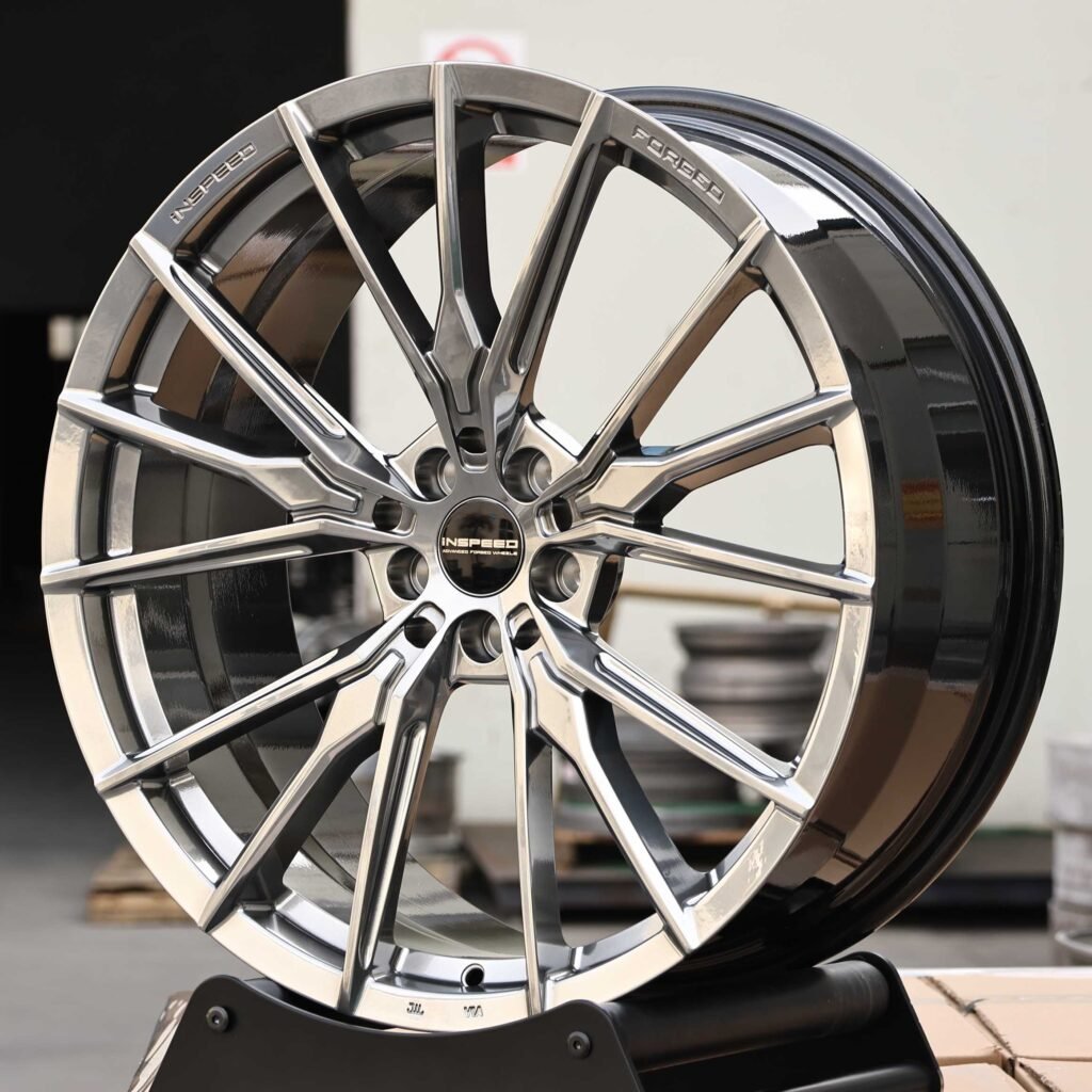 Chrome Silver / Metallic Gray 5 W-Spoke Forged Wheels - Audi A6 / BMW 5 Series Fitment (5-Lug) view 3