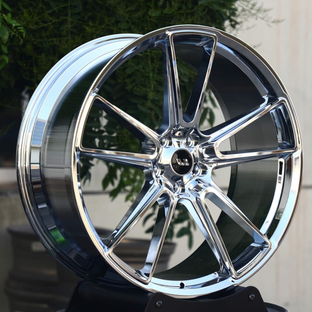 Li Auto L8 wheels – Chrome Silver Petal, angled view