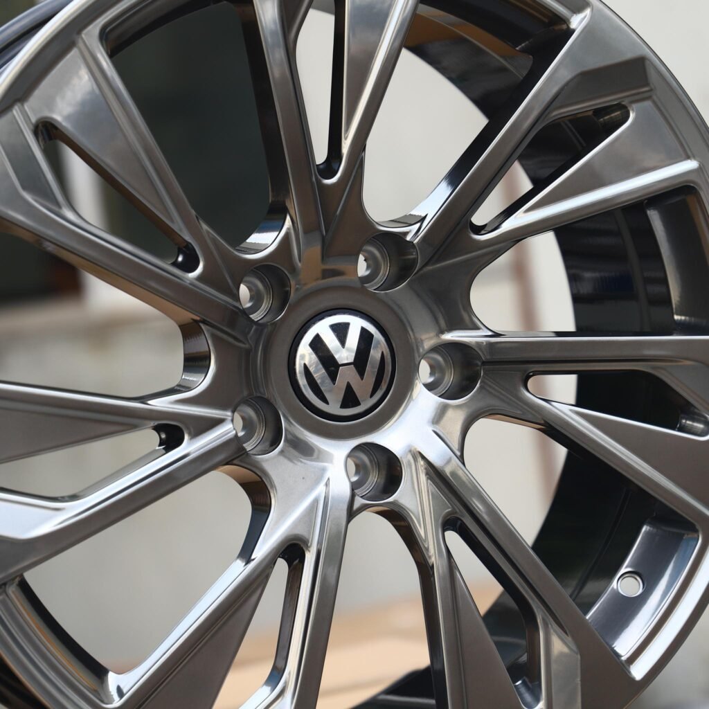 Toyota GR Supra wheels – Chrome Silver Split, lip and barrel detail