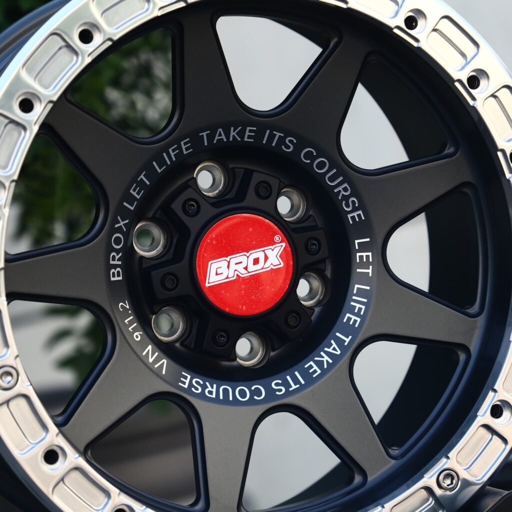 Ford Expedition wheels – Cobra Transparent Gray Double Ring Lip Beadlock (Shelby-Style), angled view