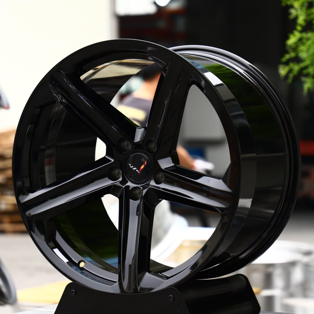 Chevrolet Corvette C6 wheels – Gloss Black 5 Split-Spoke (Corvette OEM-Style), angled view