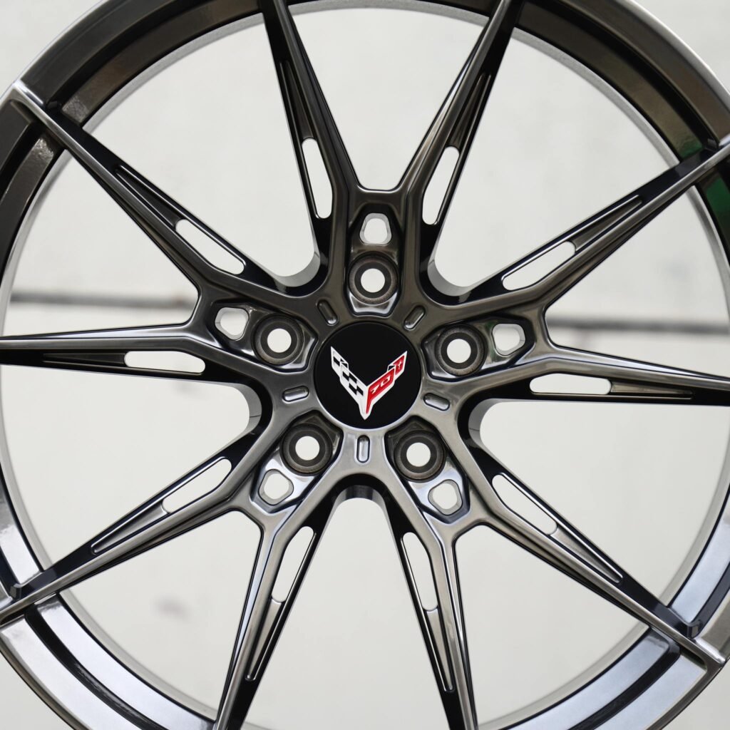 Chevrolet Camaro wheels – Gunmetal 5 Y-Spoke (Corvette OEM-Style), angled view