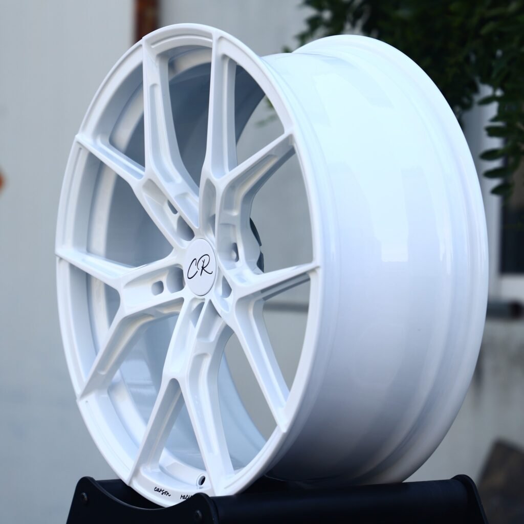 5x130 wheels – CR Gloss White 5 Y-Spoke, side view
