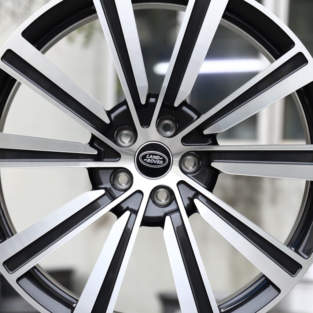 BMW M3 F80 wheels – Custom Finish 10-Spoke Machined Face, lip and barrel detail