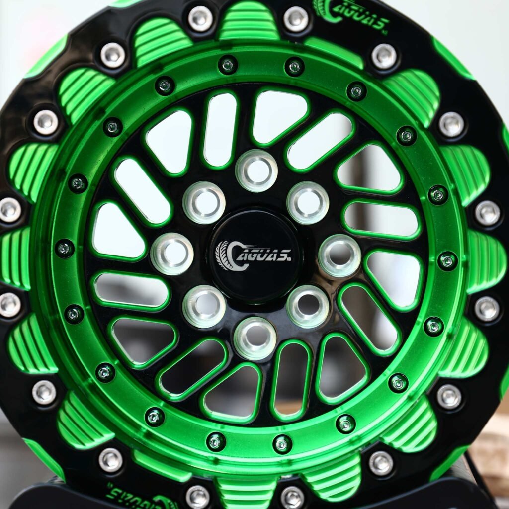 Dodge Challenger wheels – Custom Finish 10-Spoke Mesh Mirror Milled, lip and barrel detail