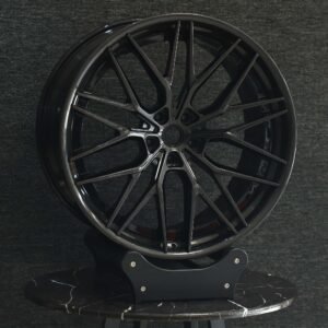 Porsche 911 / BMW M3 Forged Wheels – Gloss Black 10 Y-Spoke Carbon Fibre