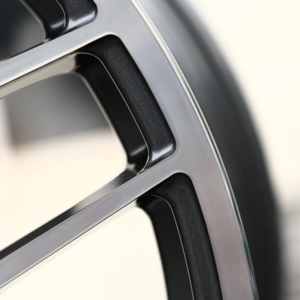 Volkswagen Golf GTI wheels – Custom Finish 10 Y-Spoke Machined Face (Volkswagen OEM-Style), lip and barrel detail