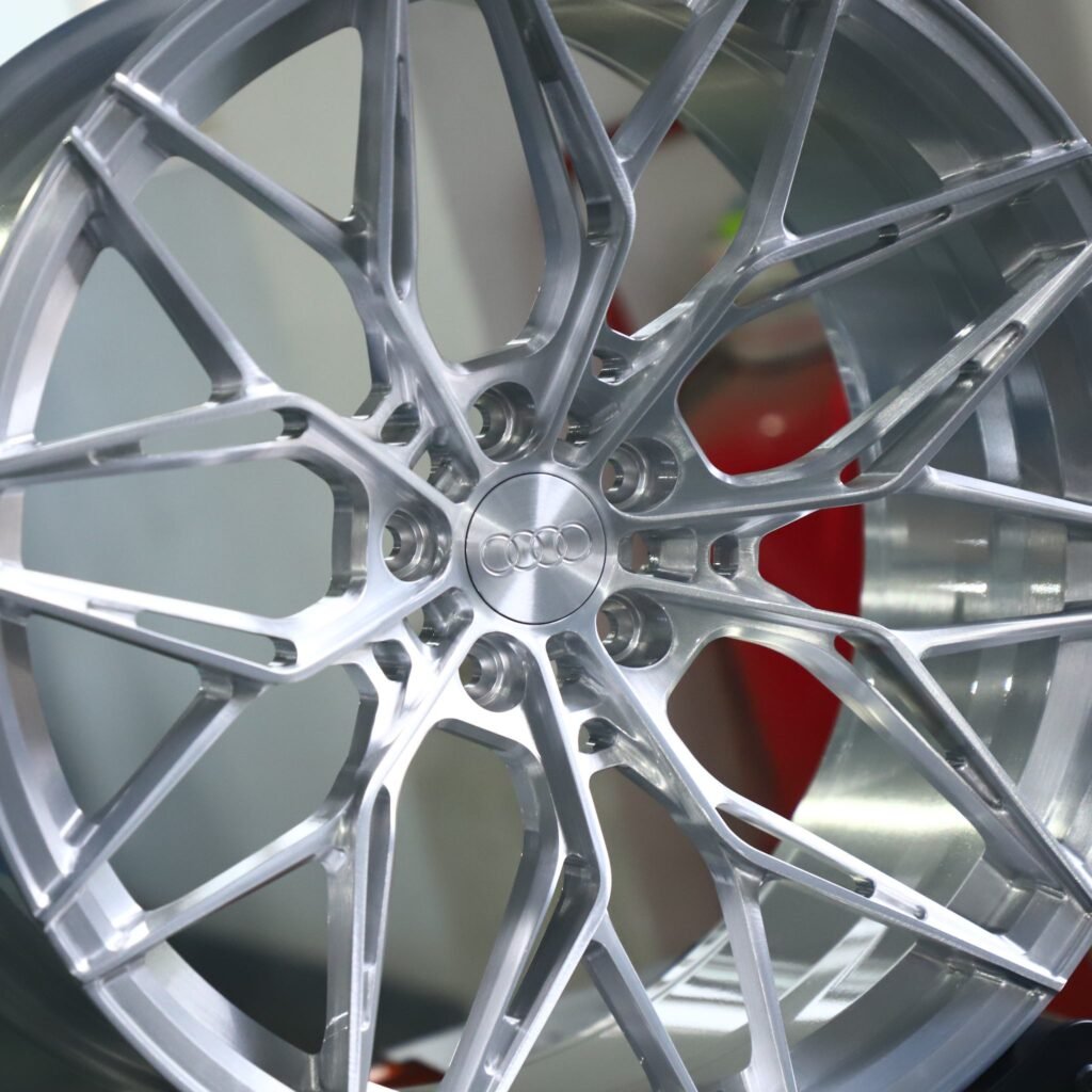 Audi RS3 8Y wheels – Custom Finish 10 Y-Spoke Side-Milled Mirror Milled, lip and barrel detail