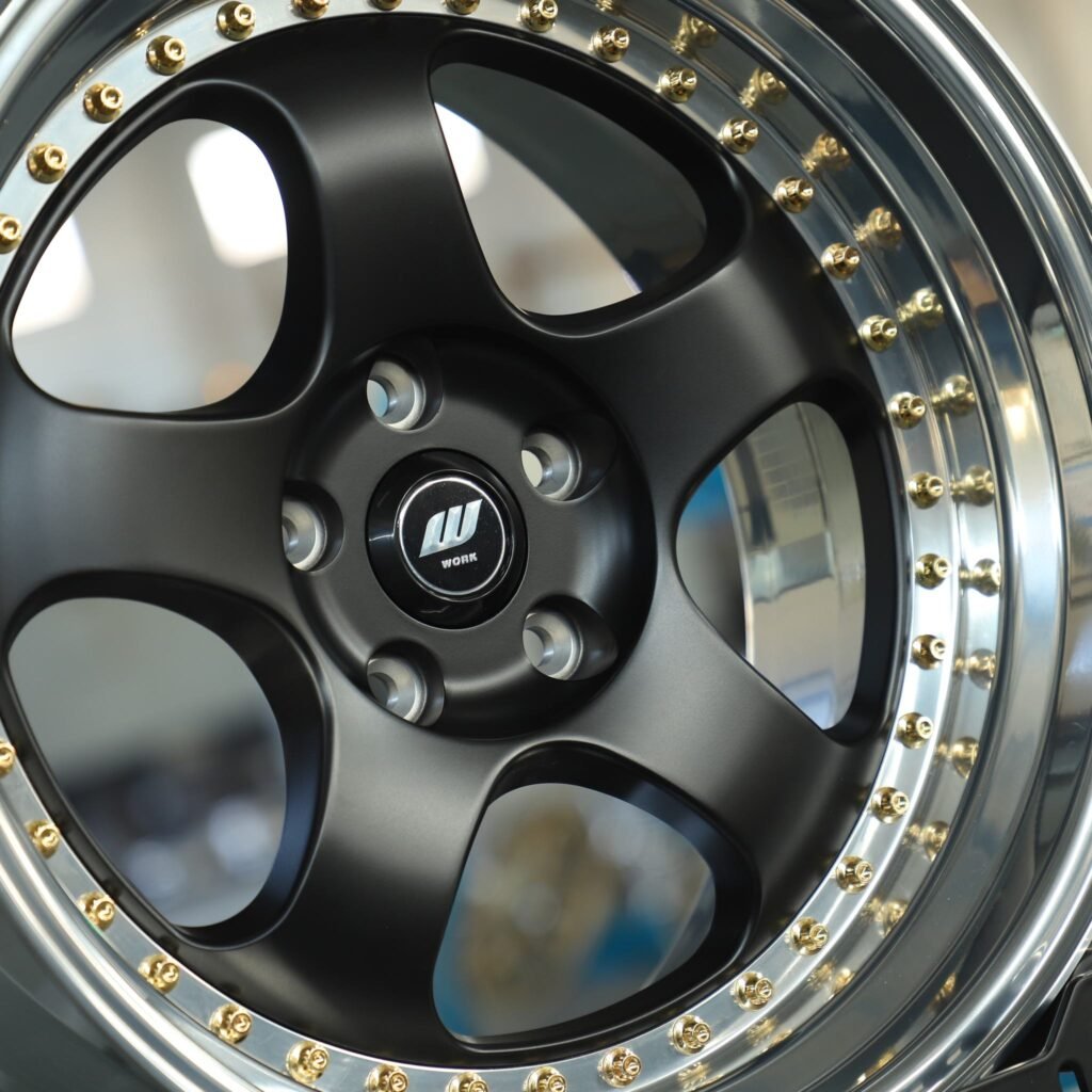 BMW 5 Series wheels – Custom Finish 2-Piece 5-Spoke Deep Lip, angled view