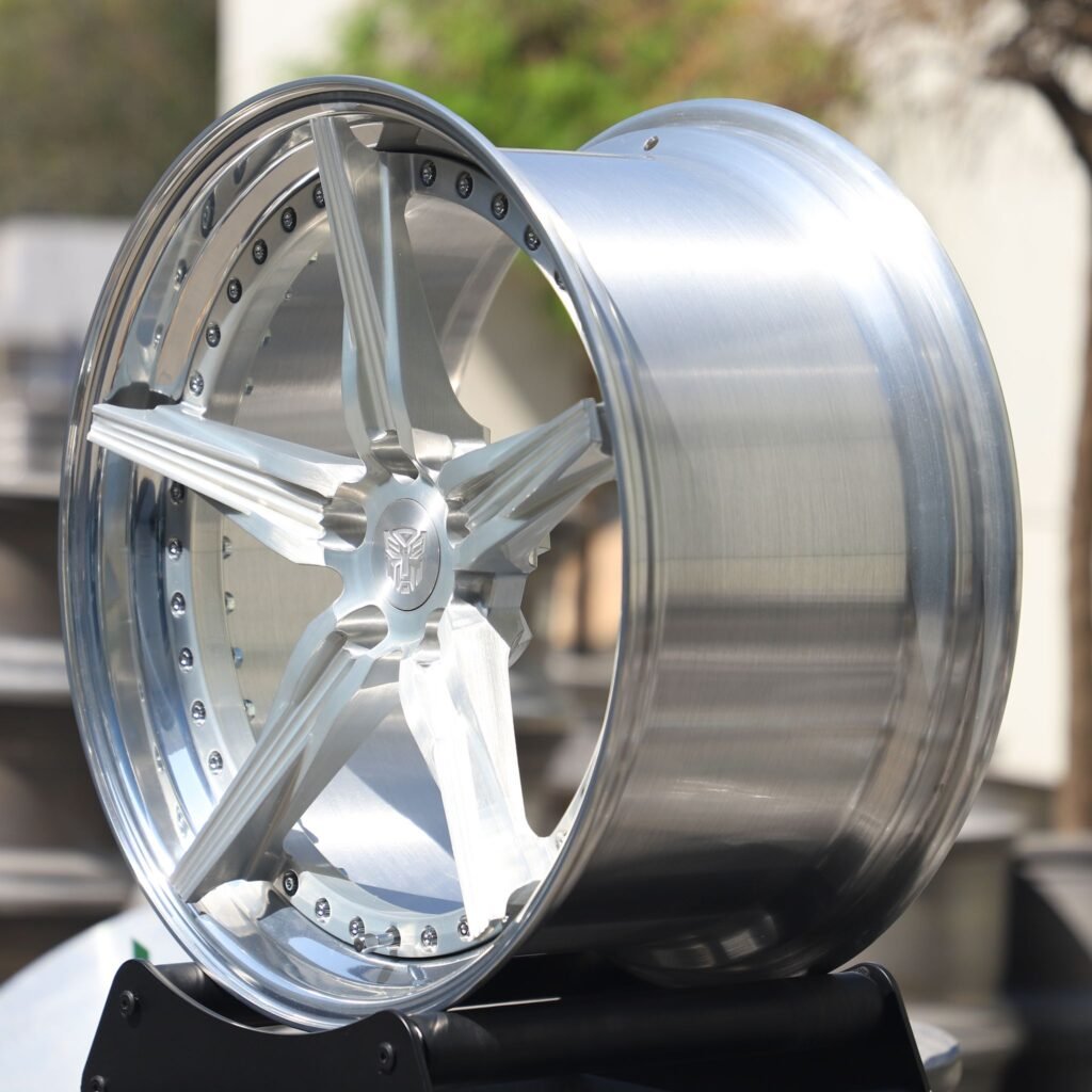 Custom Finish 2-Piece 5-Spoke Forged Wheels - Audi A6 / BMW 5 Series Fitment (5-Lug) view 4