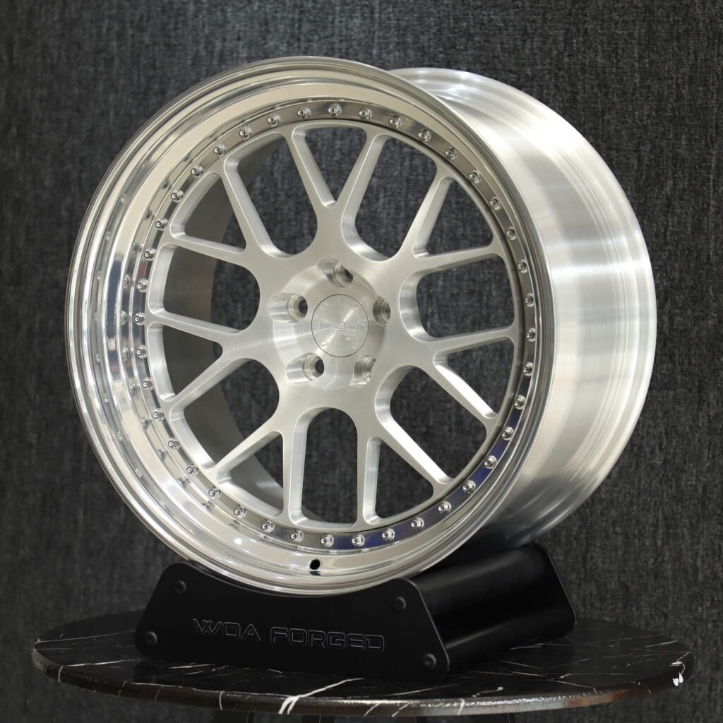BMW 5 Series wheels – Custom Finish 2-Piece 7 Y-Spoke Brushed Deep Lip, angled view