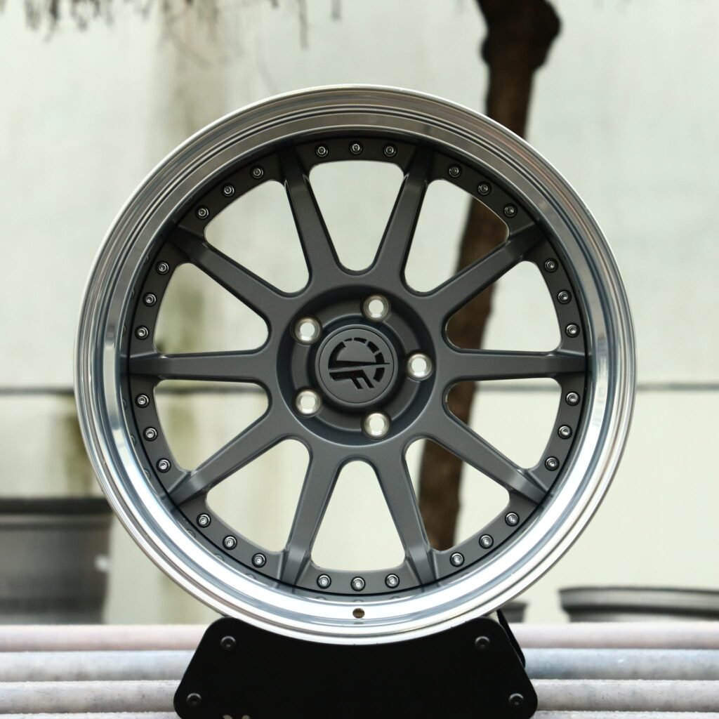 Audi A6 wheels – Custom Finish 2-Piece Deep Lip, front view