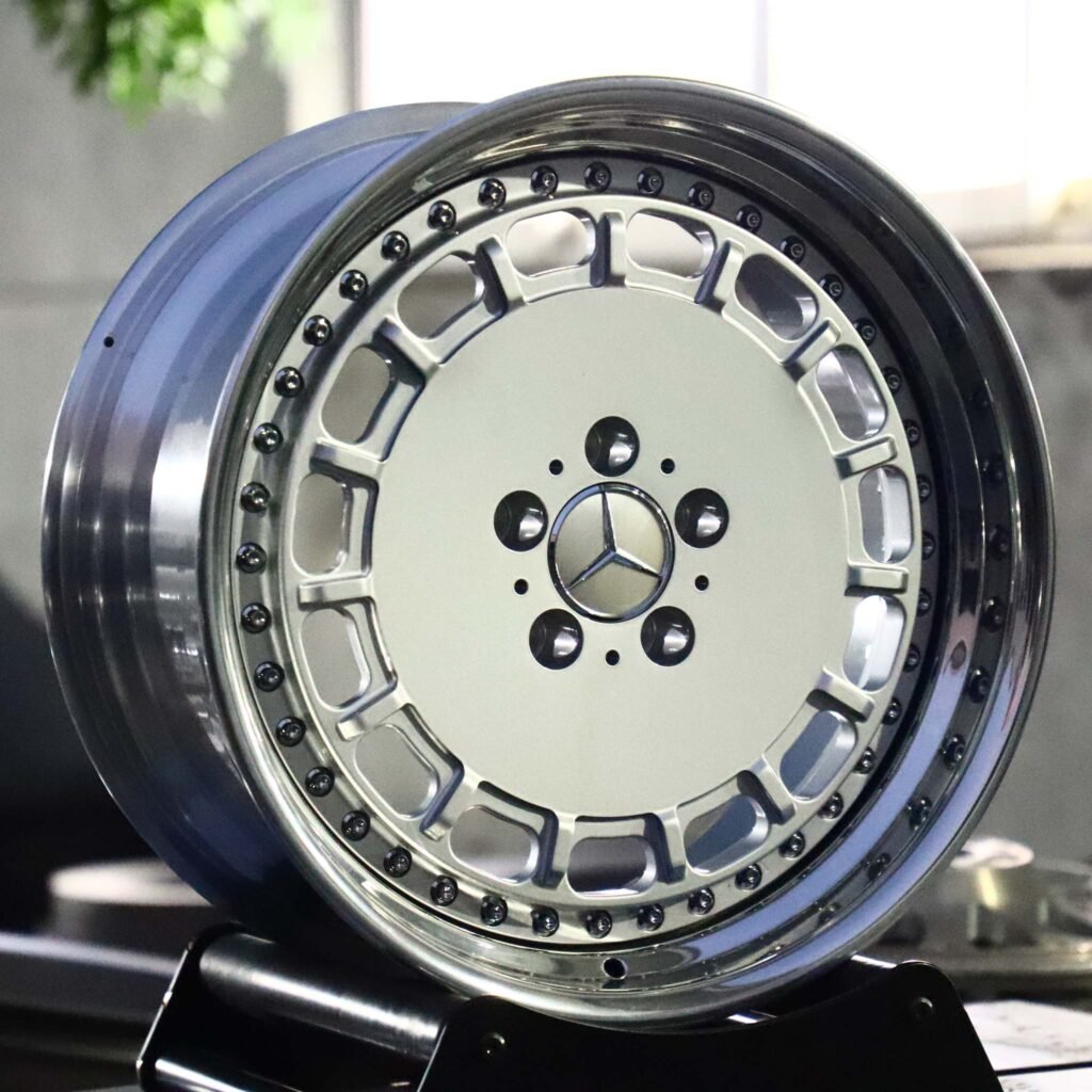 Mercedes-Benz E-Class wheels – Custom Finish 2-Piece Full-Face Mirror Polished, angled view