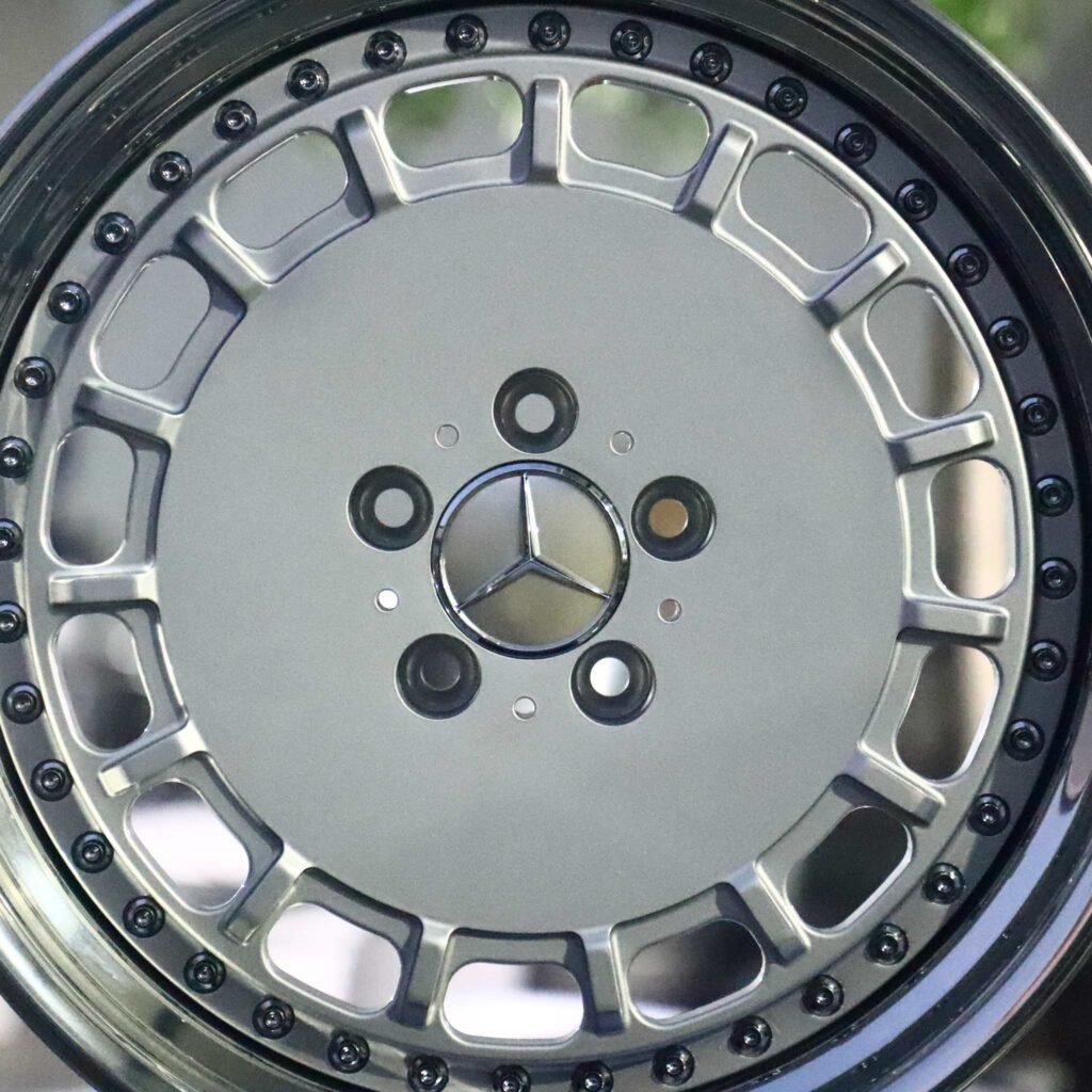 Mercedes-Benz C-Class W206 wheels – Custom Finish 2-Piece Full-Face Mirror Polished, lip and barrel detail