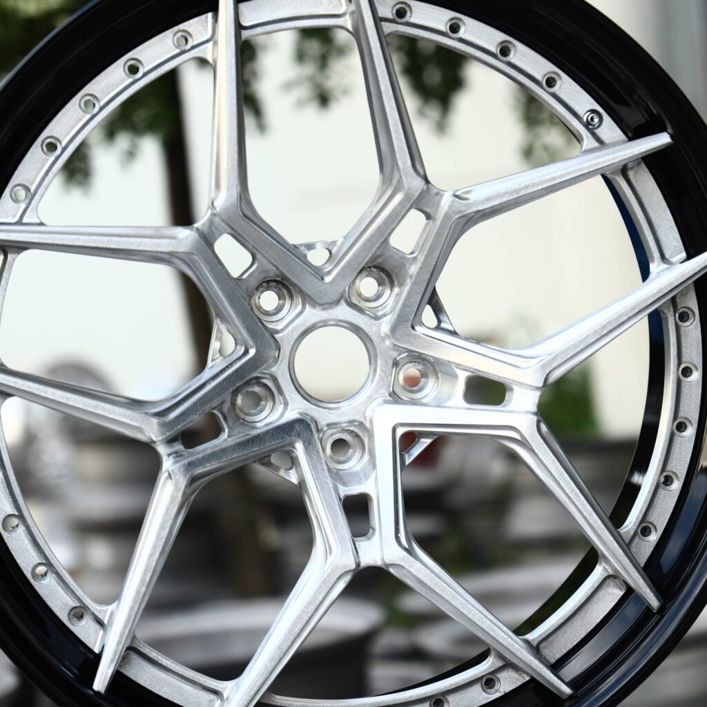 Audi A4 B9 wheels – Custom Finish 2-Piece Petal Brushed, lip and barrel detail