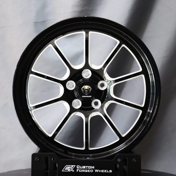 Ford Mustang wheels – Gloss Black 10-Spoke Polished-Lip Beadlock, front view