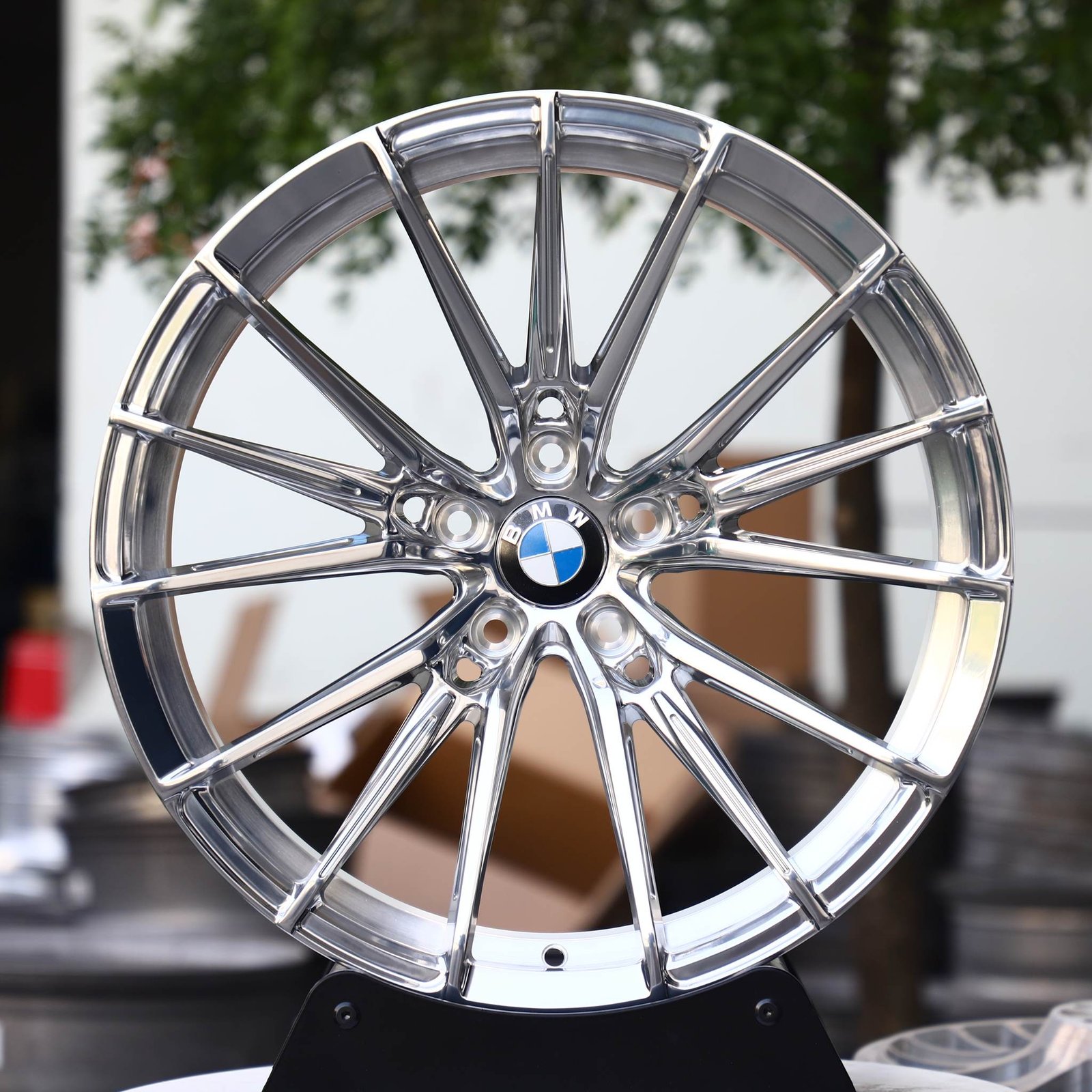 BMW M2 G87 wheels – Custom Finish 5 W-Spoke Mirror Polished, front view