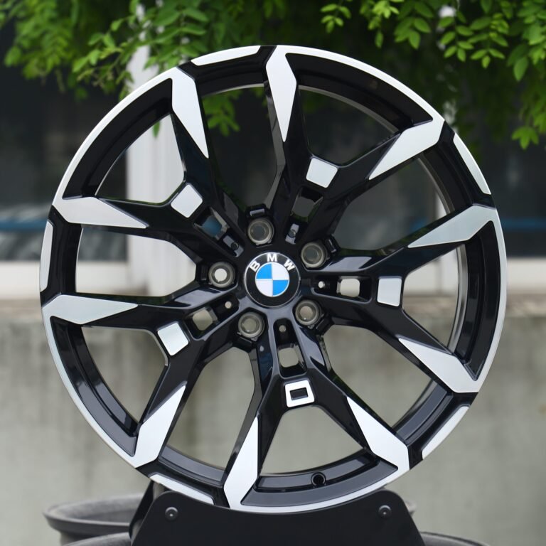 Кованые диски на BMW M5 — Кованый диск — 5 Y-образных спиц, с проточкой лицевой части, любой цвет по RAL