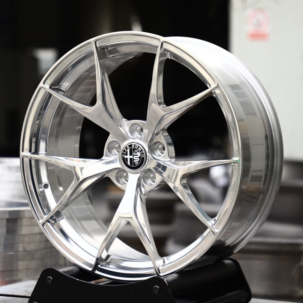 Alfa Romeo Stelvio wheels – Custom Finish 5 Y-Spoke Mirror Polished, angled view