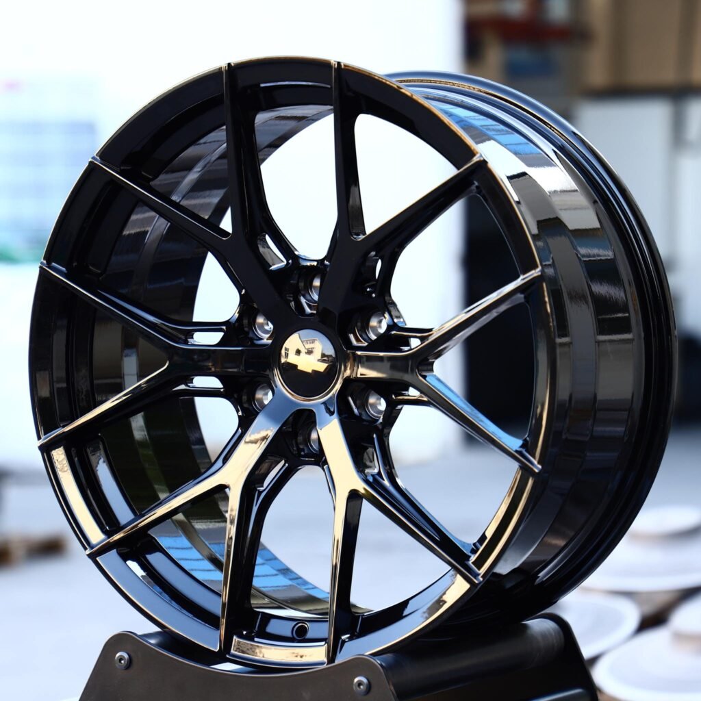 Chevrolet Tahoe wheels – Custom Finish 6 Y-Spoke Side-Milled Mirror Milled (Chevrolet OEM-Style), angled view