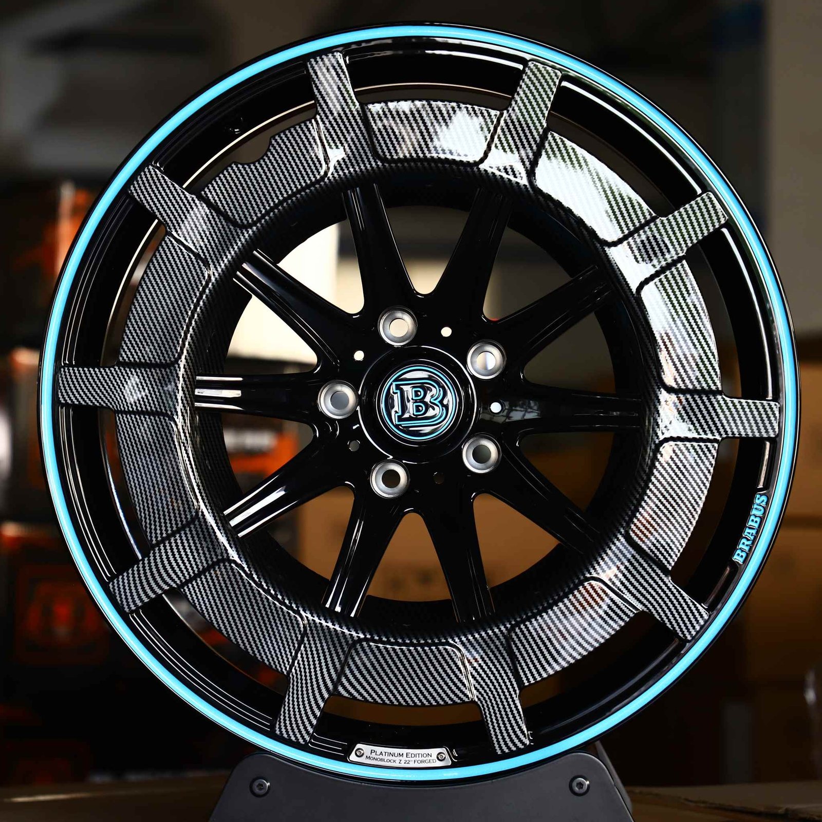 Mercedes-Benz E-Class wheels – Custom Finish Carbon Fibre, front view