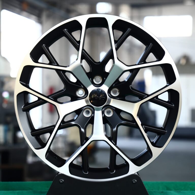 Jeep Wrangler wheels – Custom Finish Cross-Spoke Machined Face, front view