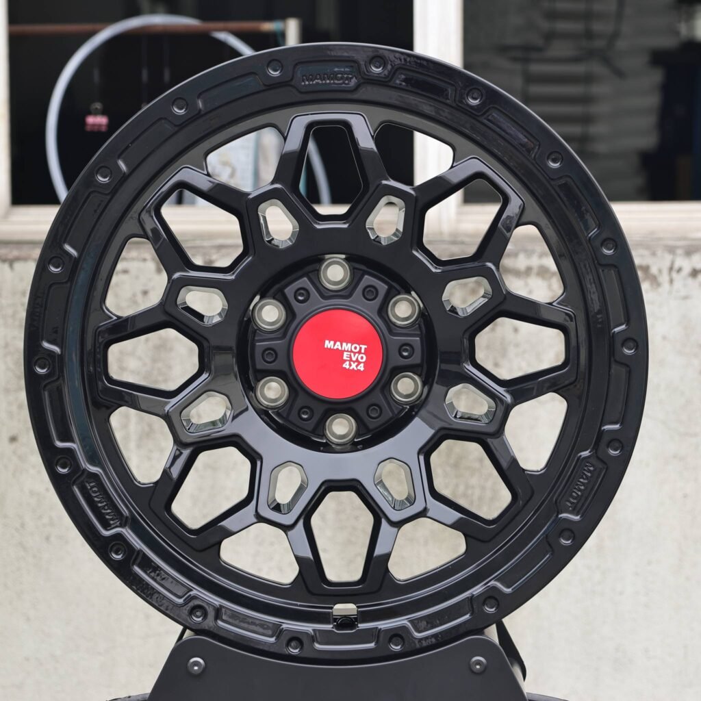 Toyota 4Runner wheels – Custom Finish Deep Lip Exposed Bolt Detail, front view