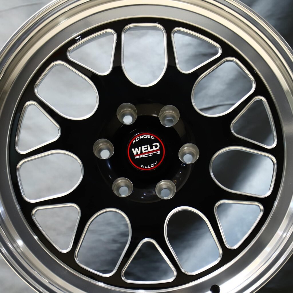 Toyota Tacoma wheels – Custom Finish Deep Lip Mirror Milled, lip and barrel detail