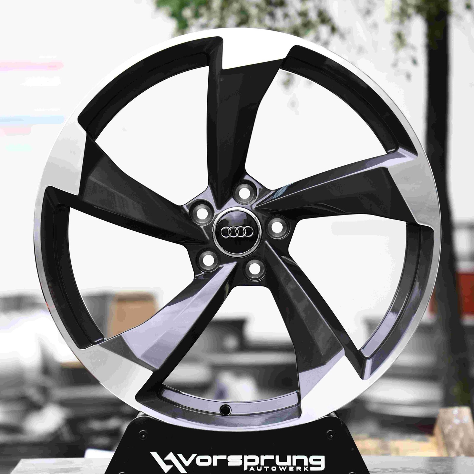 Audi A4 wheels – Custom Finish Directional Milled Machined Face, front view
