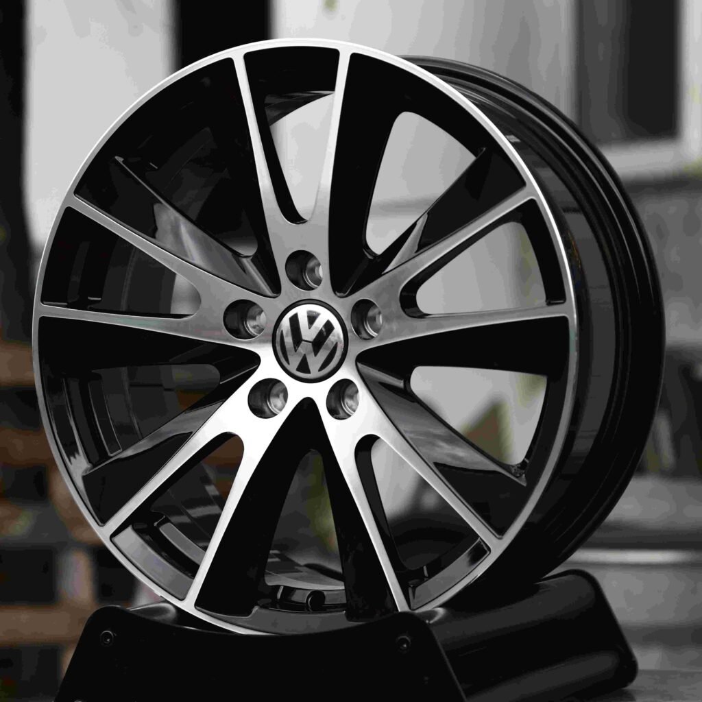 Volkswagen Passat wheels – Custom Finish Directional Milled Machined Face, angled view