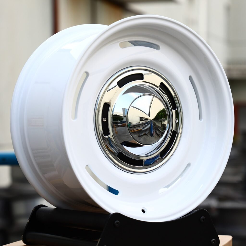 BMW 5 Series wheels – Custom Finish Full-Face Deep Lip, angled view