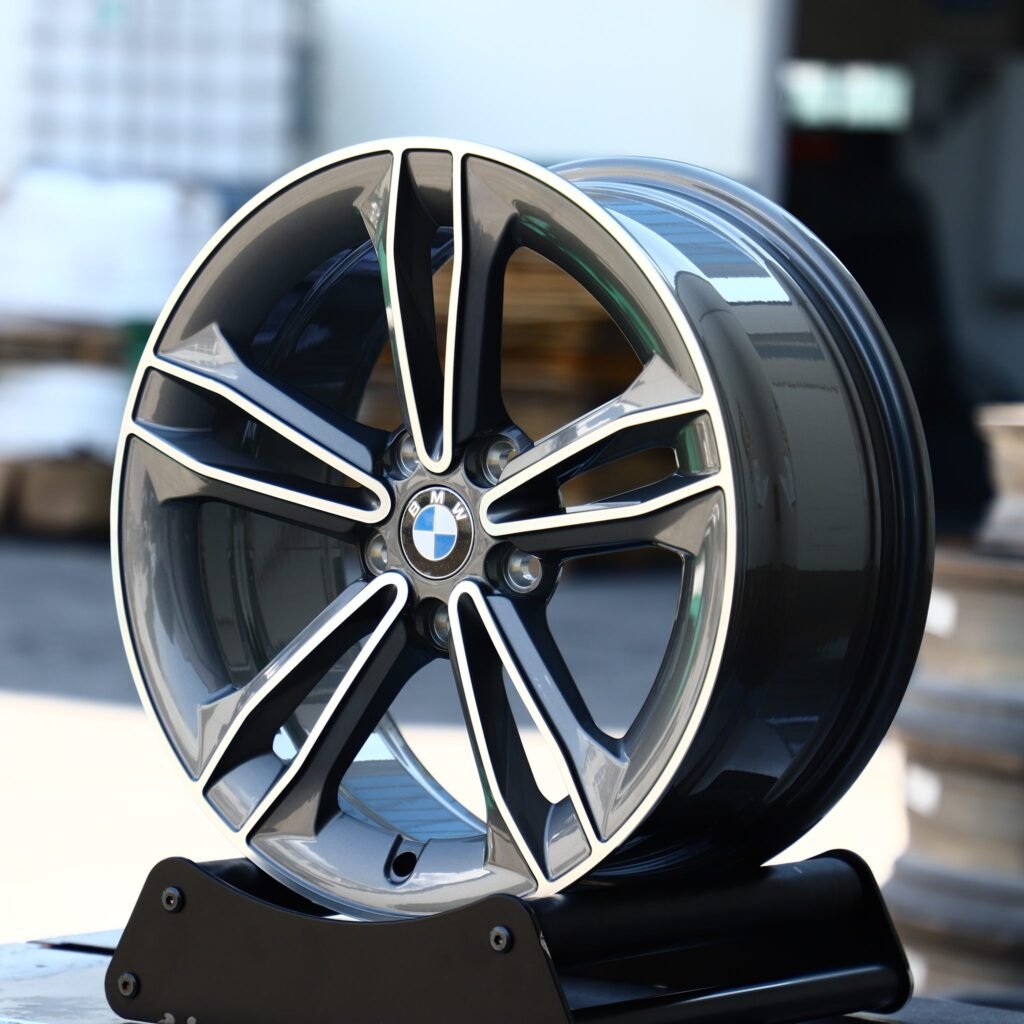 BMW M5 wheels – Custom Finish Machined Face, angled view