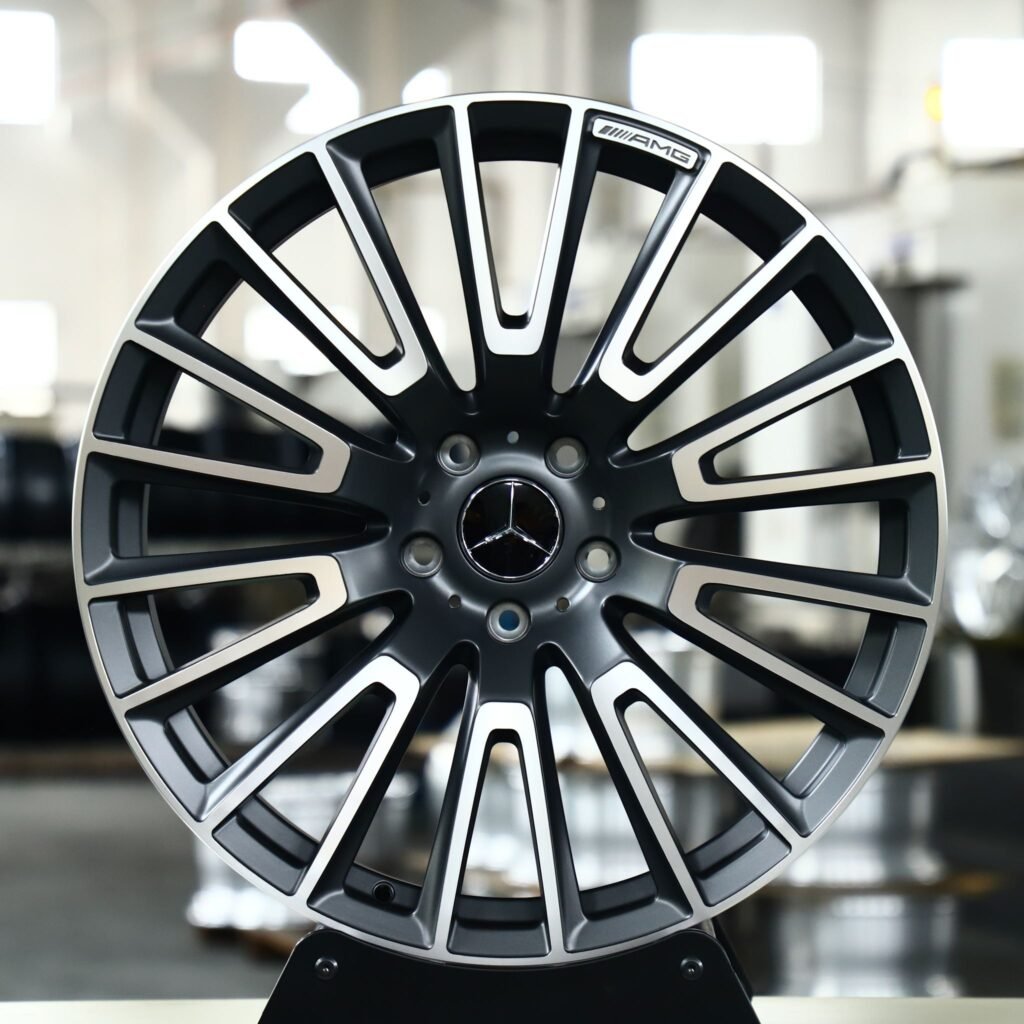 Mercedes-Benz E-Class wheels – Custom Finish Machined Face, front view
