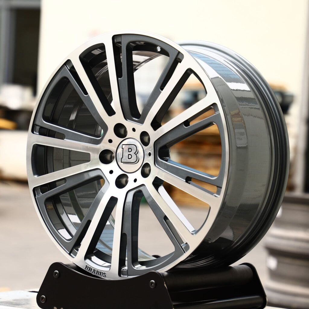 Mercedes-Benz G55 AMG wheels – Custom Finish Machined Face (Brabus-Style), angled view